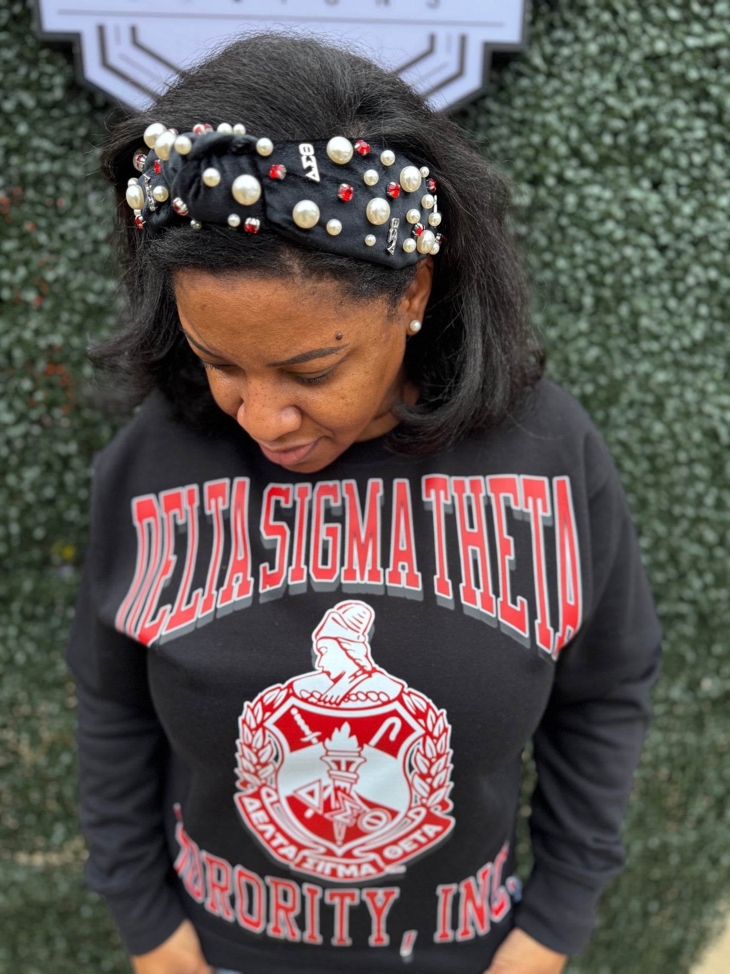 DST Oversized Crest Sweatshirt